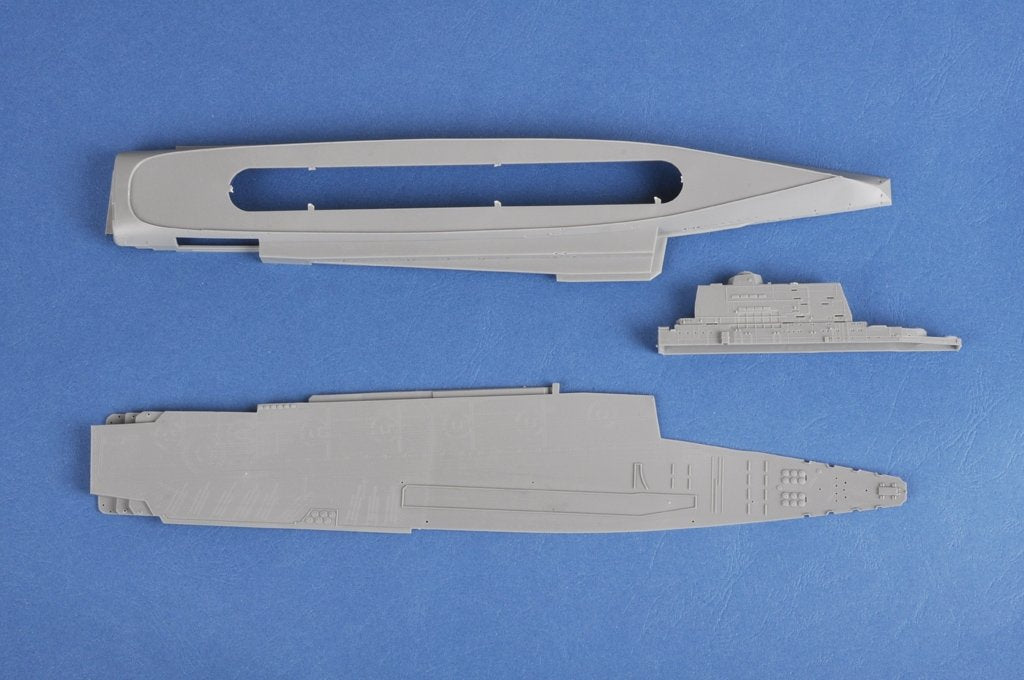 Hobby Boss 83416 Porte-avions soviétique Bakou 1/700 – imagen 10