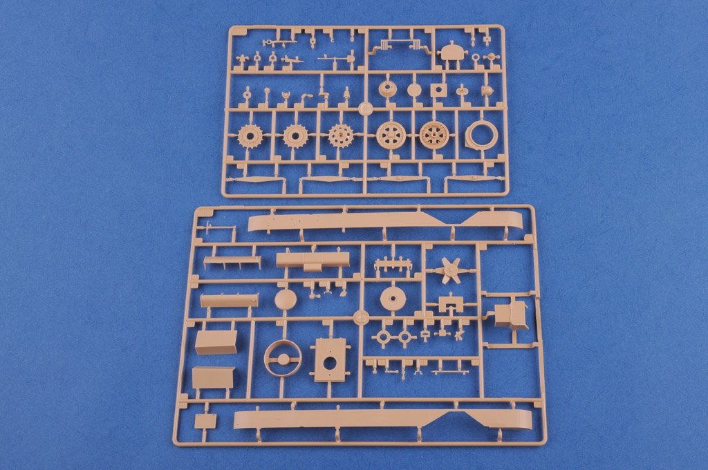 Hobby Boss 83855 Char moyen soviétique T-28 (tourelle conique) (1/35) – immagine 7