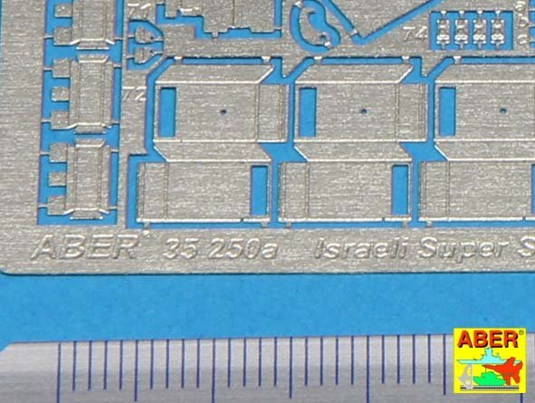 Aber 35250 Char israélien M1 Super Sherman (1/35)  – immagine 4