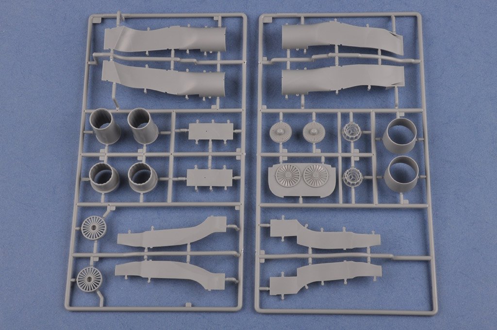 Hobby Boss 81753 MiG-31 Foxhound russe 1/48 – image 6