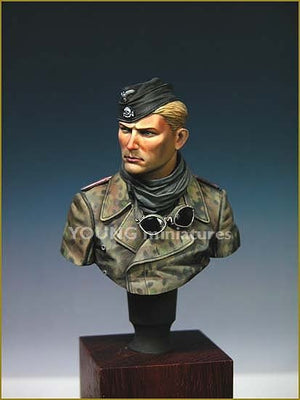 Young Miniatures YM1806 Équipage de Panzer SS Seconde Guerre mondiale 1/10 – image 5
