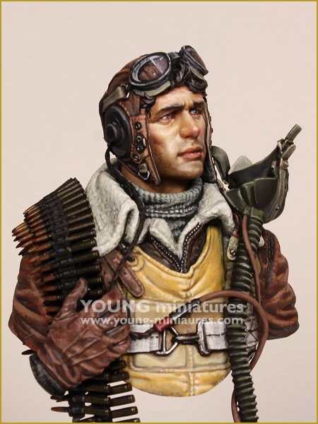 Young Miniatures YM1894 B-24 MUNNER USAAF Seconde Guerre mondiale 1/10 – immagine 3