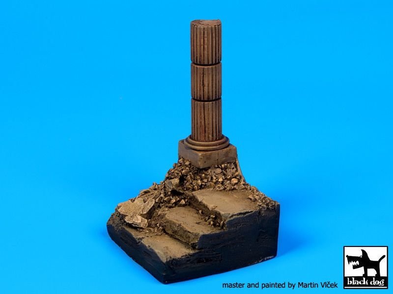 Escalier Black Dog D35039 avec base de colonne 1/35 – immagine 4