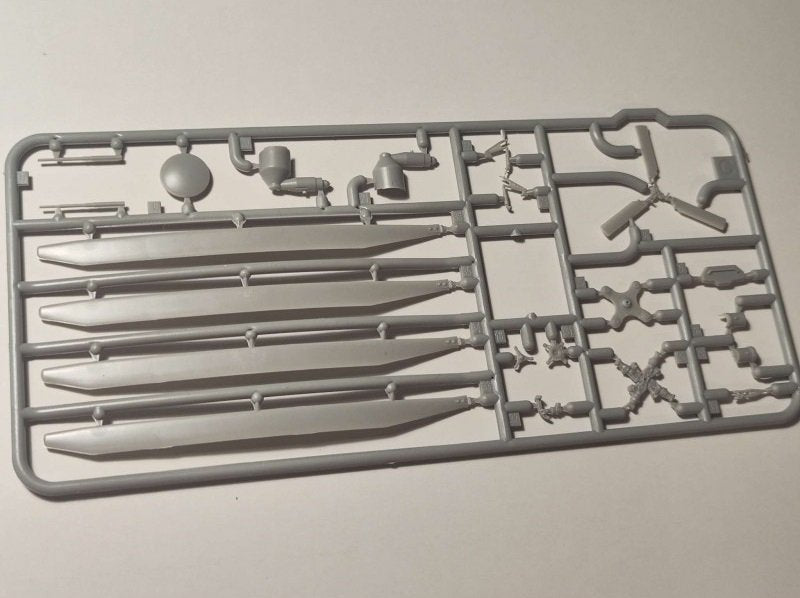 Réponse AA72001 PZL W-3A Sokół Force aérienne tchèque 1/72  – immagine 15