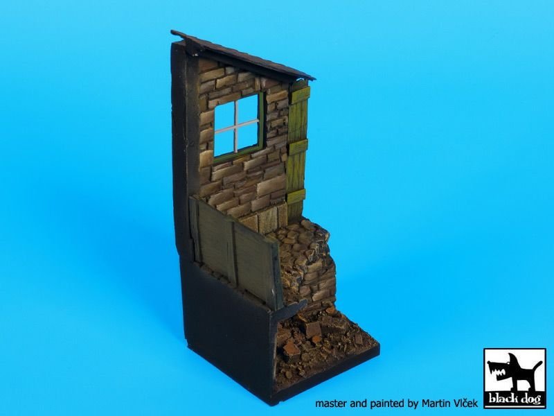 Maison Black Dog D35071 avec base de drainage 1/35  – image 3