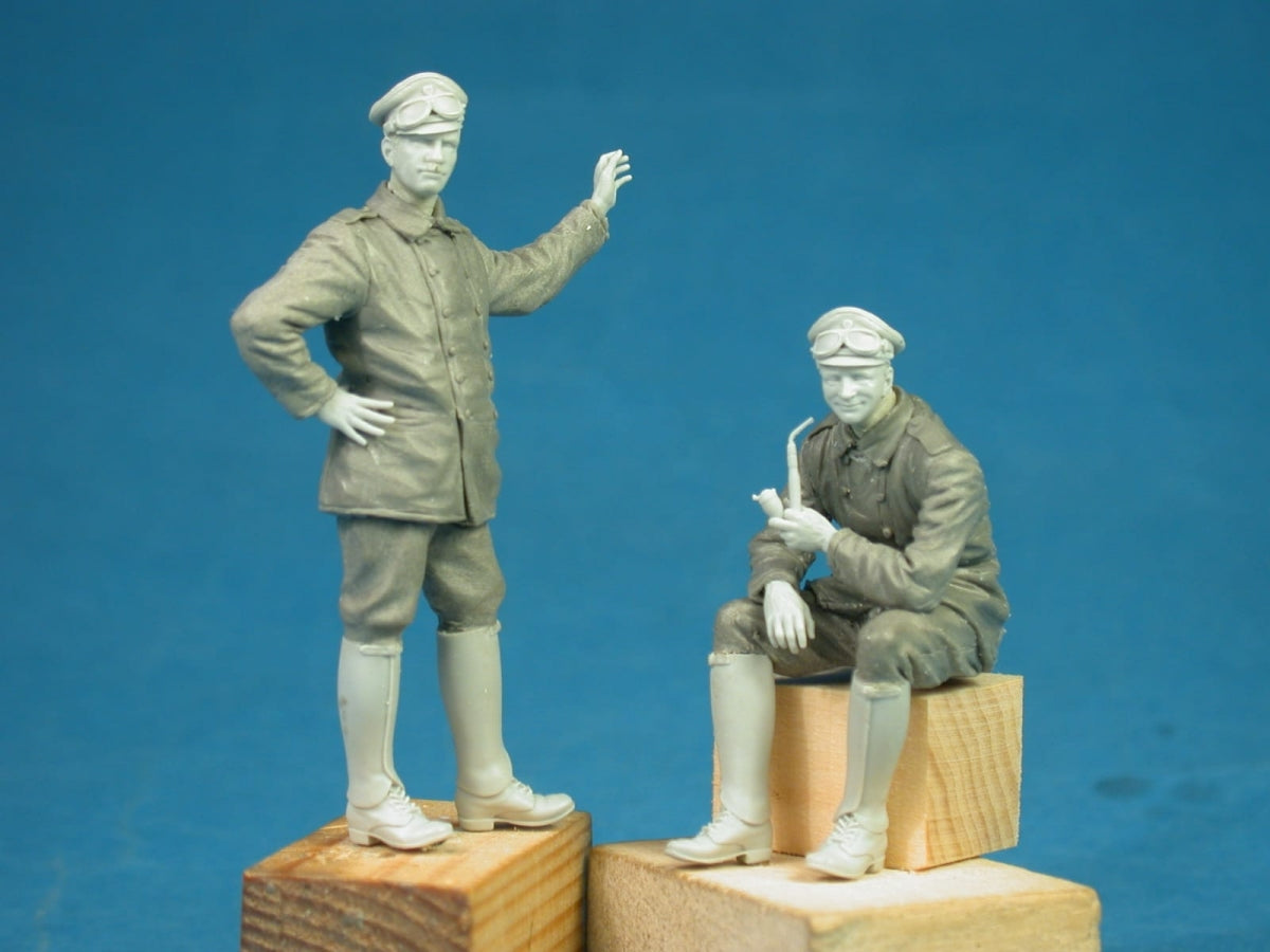 Copper State Models F35-042 Membre d&amp;#39;équipage de voiture blindée allemande 1/35 – immagine 2