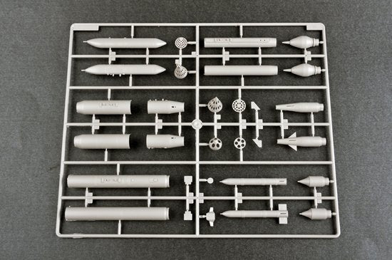 Trumpeter 03226 MIG-29UB Fulcrum russe au 1/32 – Bild 11