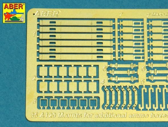 Aber 35A129 Mounts for additional ammunition boxes used on Soviet tanka like: T-54; T-55 or T-62 1/35 – zdjęcie 3