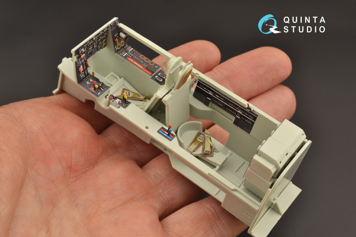 Intérieur imprimé en 3D et coloré sur papier décalcomanie (Revell) Quinta Studio QD32093 He 219 1/32 – immagine 5