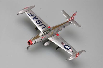 Hobby Boss 80246 F-84E Chasseur Thunderjet (1/72)  – immagine 6