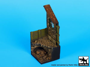 Maison Black Dog D35071 avec base de drainage 1/35  – image 4