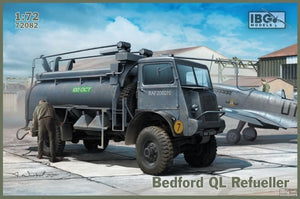 IBG 72082 Camion-citerne Bedford QL 1/72