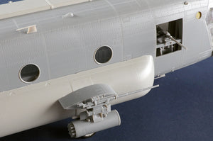 Trumpeter 05113 ACH-47A Chinook blindé 1/35 – Bild 16