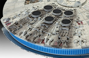 Revell 06718 Faucon Millenium (1/72) – image 5