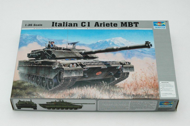 Trumpeter 00332 C-1 Ariete CCP italien (1/35) – image 2