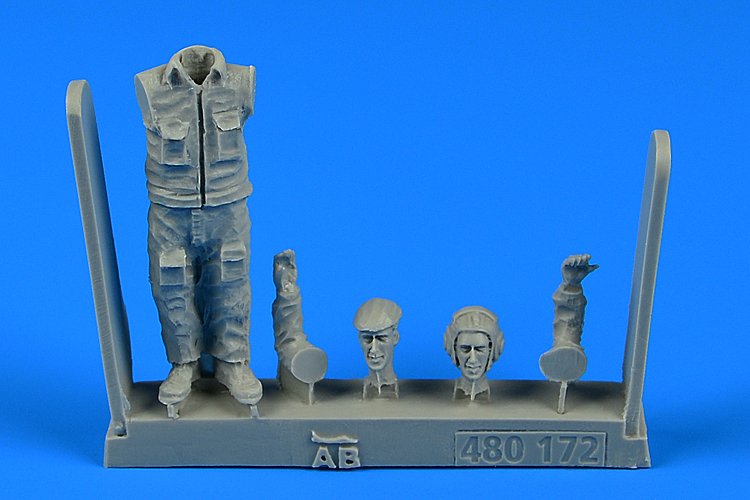 Aerobonus 480172 Mécanicien d&amp;#39;aéronefs soviétique - la période du pacte de Varsovie (1) 1/48