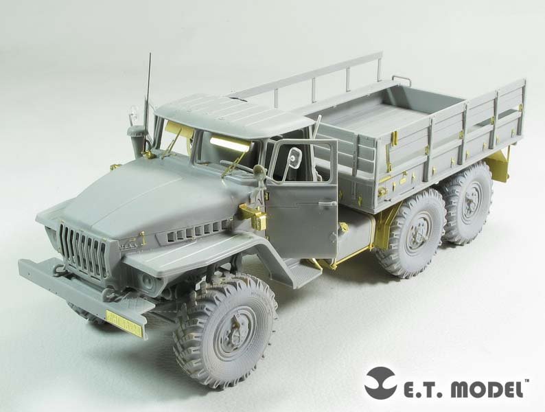 Maquette ET E35-194 Camion russe URAL-4320 (Pour TRUMPETER 01012) (1/35) – Bild 2