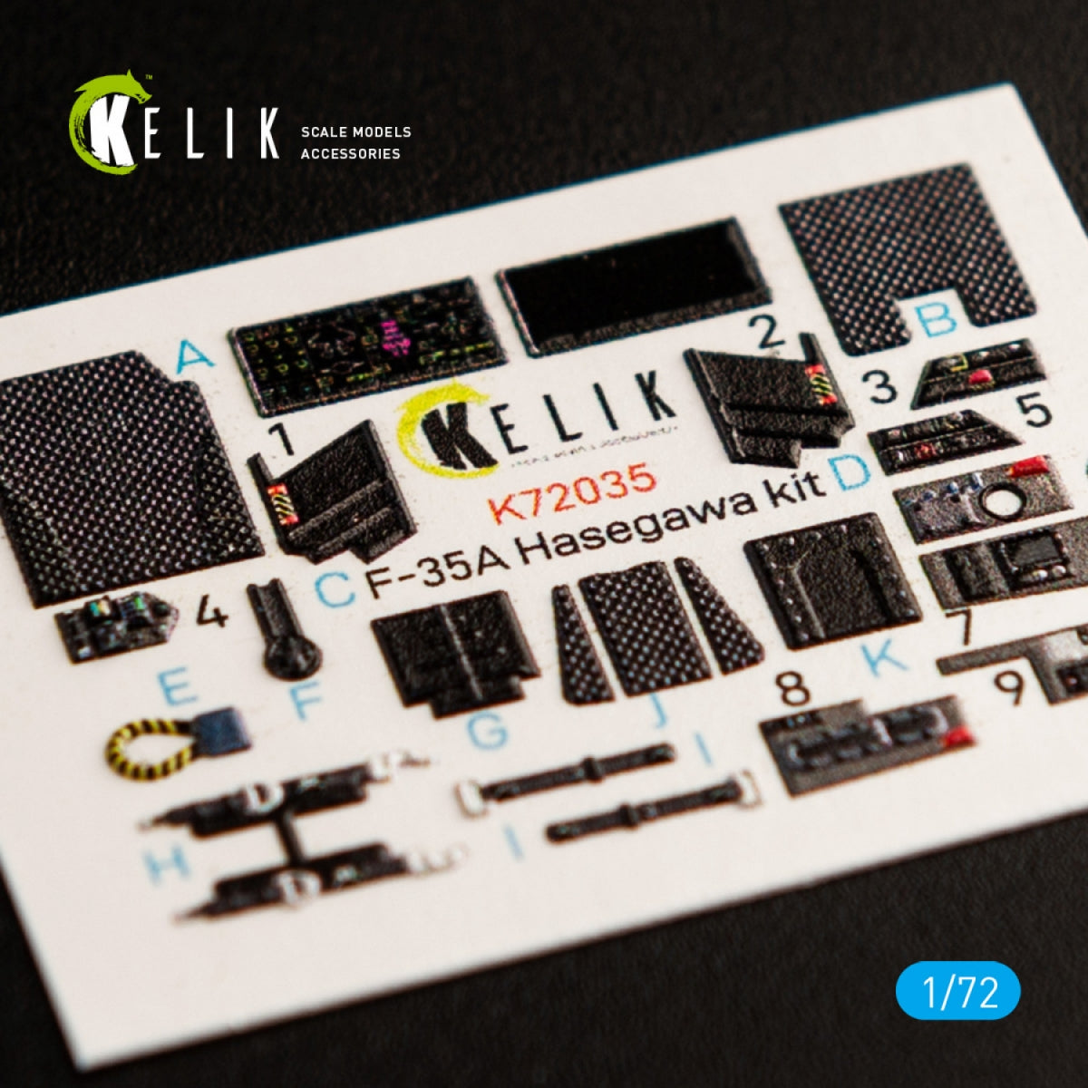 Décalcomanies 3D intérieures KELIK K72035 pour maquette Hasegawa au 1/72