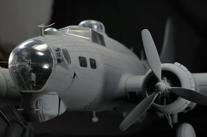 Maquettes HK Models 01E04 B-17 Flying Fortress F et G (1/32) – immagine 14