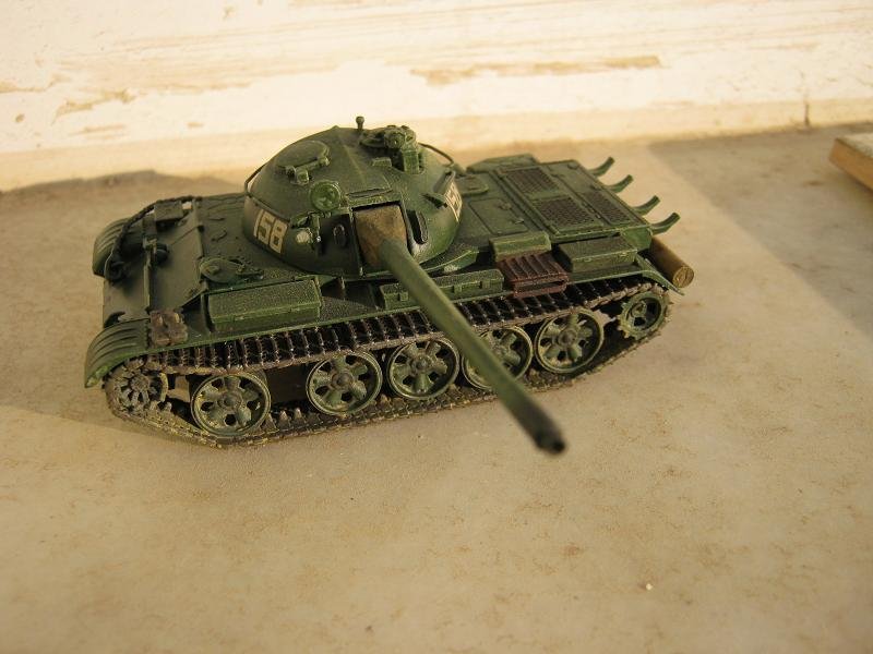 PST 72046 T-55 Char moyen 1/72 – imagen 4