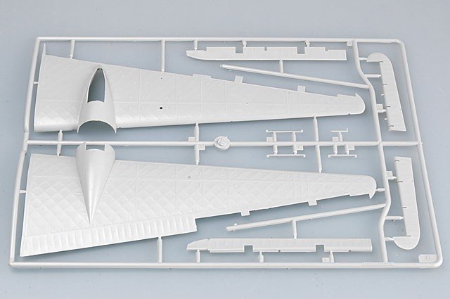 Trumpeter 02823 WELLINGTON Mk.III (1/48)  – image 9