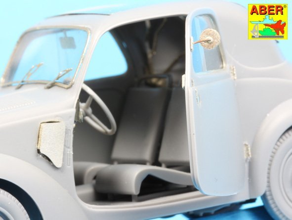 Aber 35257 Simca 5 Staff Car 1/35 – zdjęcie 6