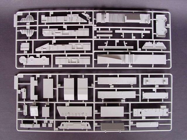 Trumpeter 05604 Porte-avions américain CV-13 Franklin 1944 (1/350) – Bild 5
