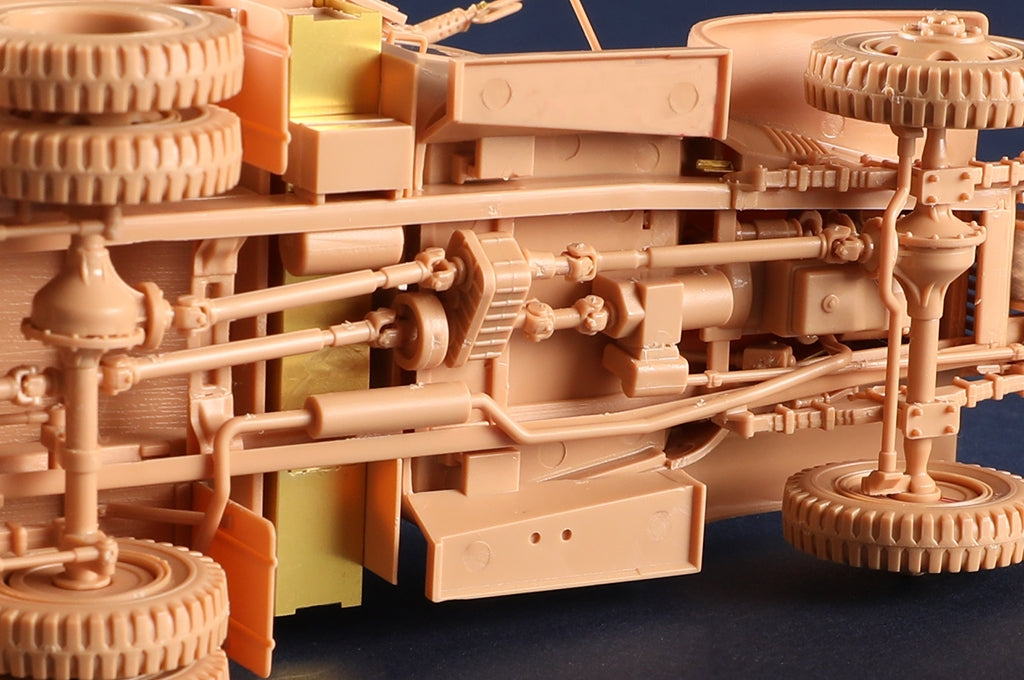 J&amp;#39;adore le kit 63567 CCKW-352 avec obusier M2A1 de 105 mm - Version tourelle mitrailleuse 1/35 – image 13