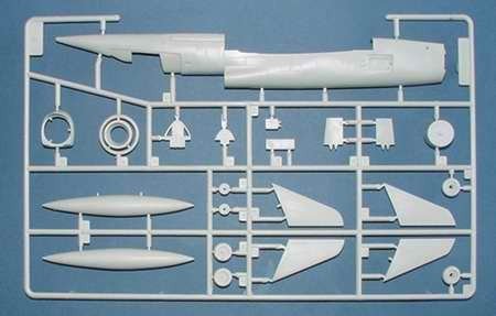 Trumpeter 01605 North American F-107A Ultra Sabre 1/72 – immagine 5
