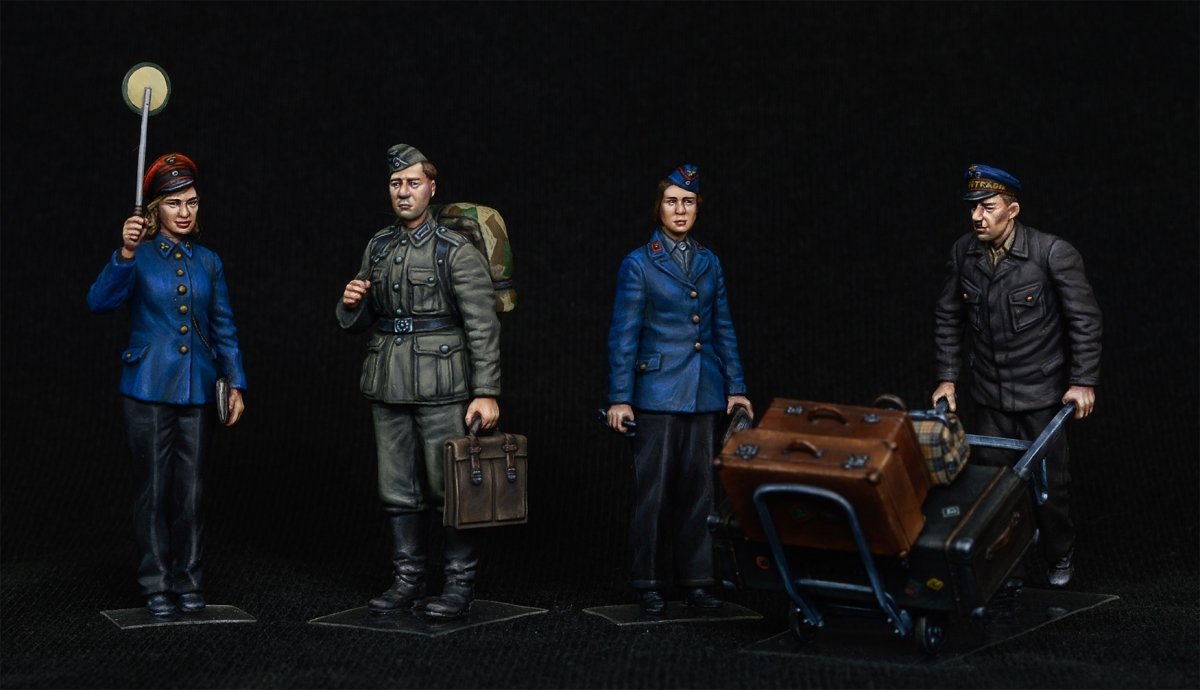MiniArt 38010 Personnel de gare allemand 1930-40 1/35  – image 4