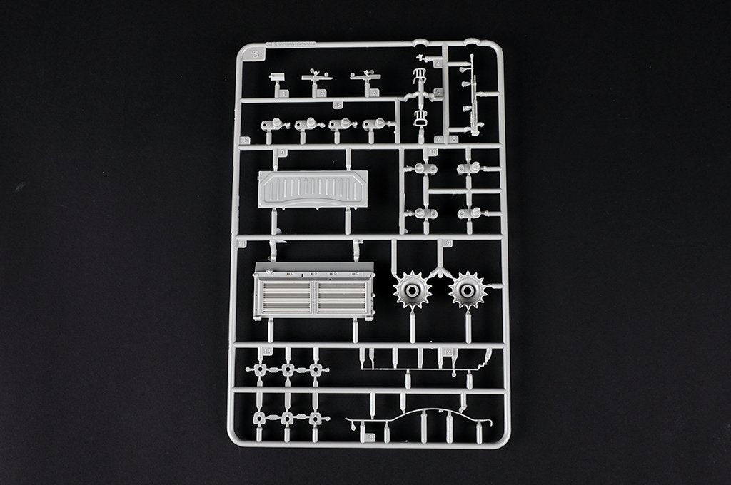 Trumpeter 09602 Soviet T-72 Ural with Kontakt-1 Reactive Armor 1/35 – zdjęcie 15