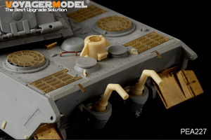 Maquette Voyager PEA227 Char King Tiger allemand de la Seconde Guerre mondiale (tourelle Porsche), production initiale, échappement carré avec grilles (GP), échelle 1/35 – image 2