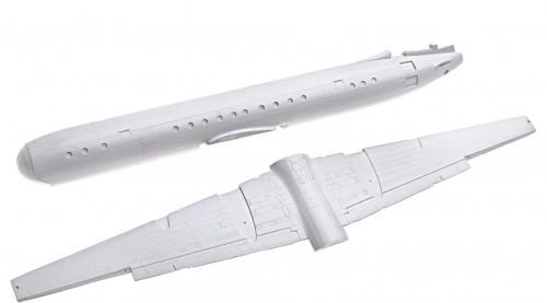 Modèle A 72022 Ilyushin IL-22M 1/72 – image 7