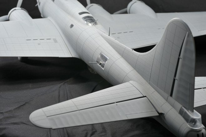Maquettes HK Models 01E04 B-17 Flying Fortress F et G (1/32) – immagine 10