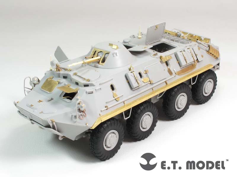 ET Modèle E35-152 BTR-60PB APC russe (Pour TRUMPETER 01544) (1/35) – image 2