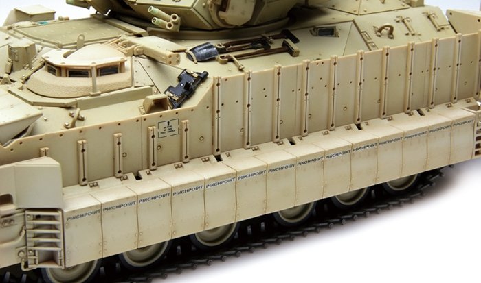 Maquette Meng SS-004 Véhicule de combat d&amp;#39;infanterie américain M2A3 Bradley avec BUSK (1/35) – Bild 6
