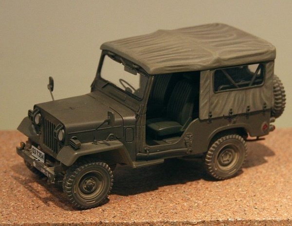 Fine Molds FM34 Camion léger Type 73 JGSDF (toit en toile) 1/35 – image 5