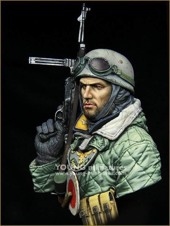 Young Miniatures YM1874 Fallschirmjäger allemand Eastfront 1943 1/10 – Bild 2