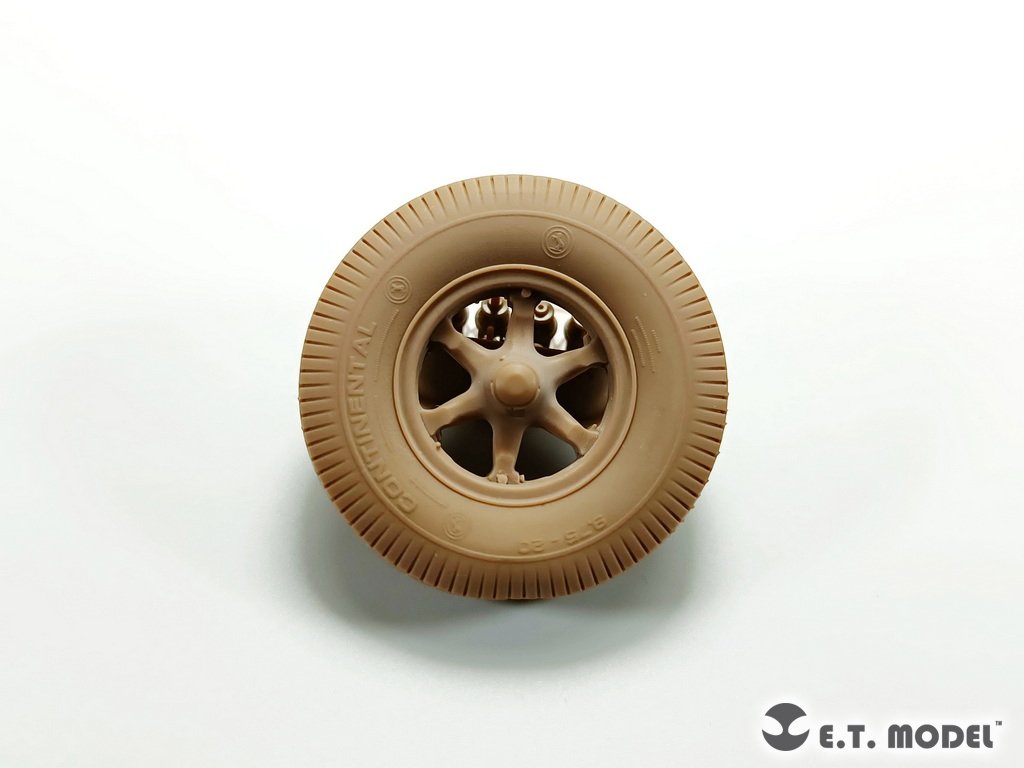 ET Model P35-132 Sd.Kfz.7(8t) allemand de la Seconde Guerre mondiale, roues avant affaissées et roue de secours type 1 pour maquette Dragon/Trumpeter au 1/35 – immagine 4