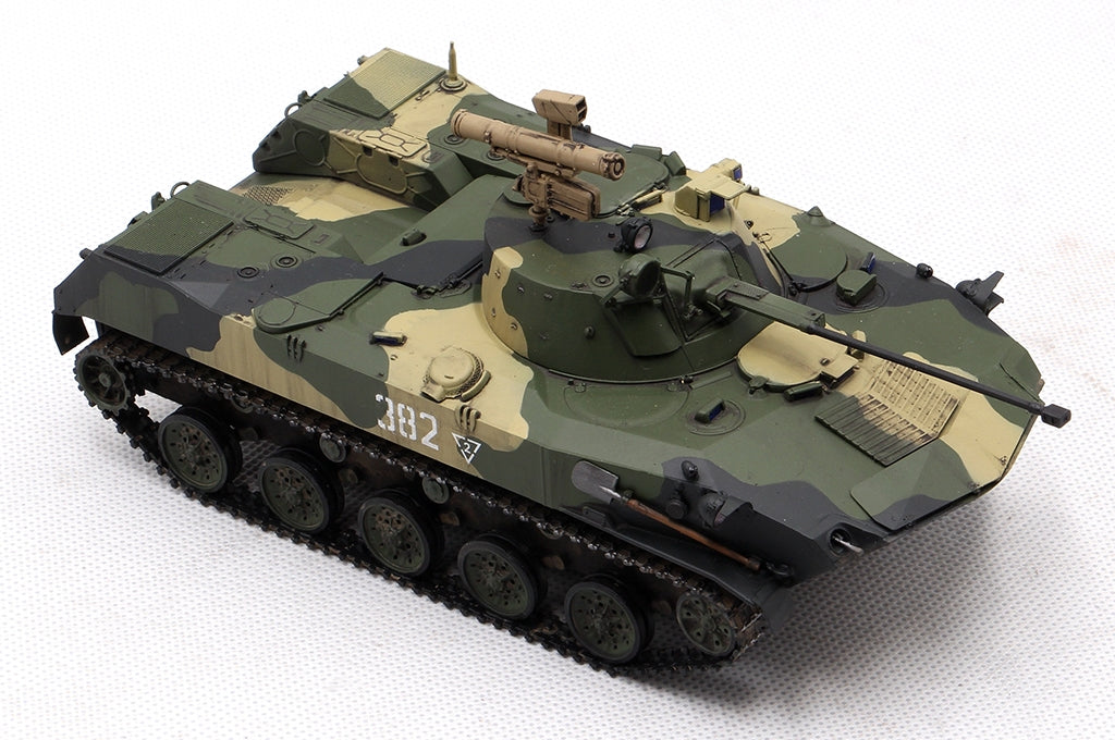 Hobby Boss 80155 BMD-2 russe au 1/35 – Bild 10