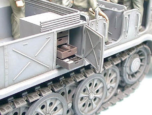 Tamiya 35239 Semi-chenillé lourd allemand de 18 tonnes FAMO (1/35) – image 10