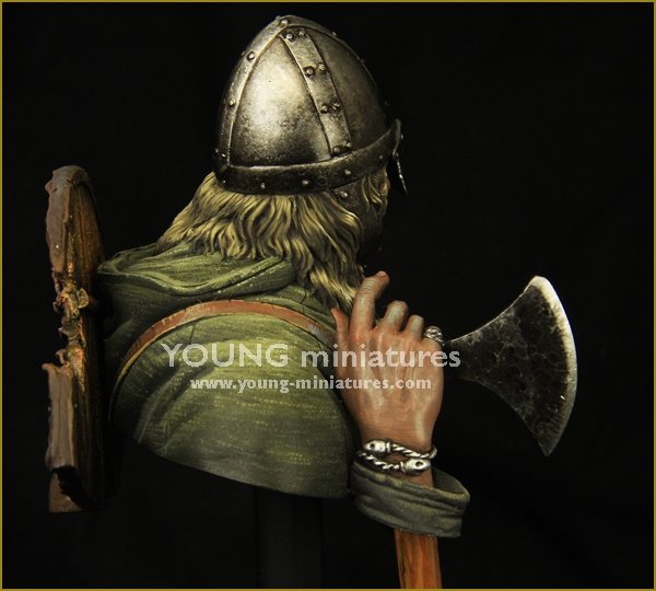 Young Miniatures YH1841 Guerrier VIKING 1/10 – image 6