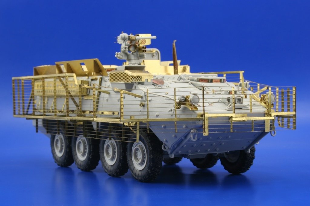 Panneaux de protection anti-explosion Stryker Eduard 36033, échelle 1/35, Trumpeter – image 3