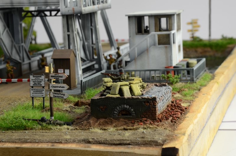 Italeri 6194 PEGASUS BRIDGE - Jour J 75e anniversaire 1944-2019 - Coffret Bataille 1/72  – image 10