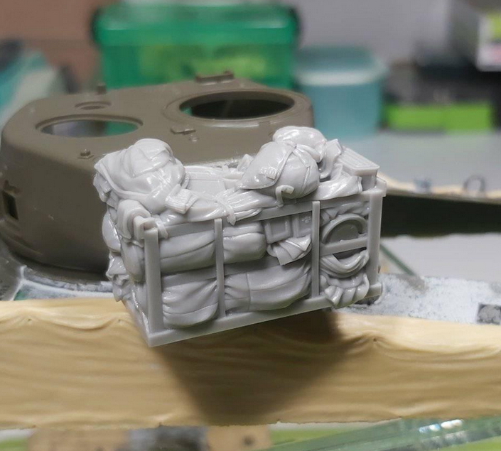 Panzer Art RE35-662 Coffre de rangement de tourelle pour M4 « Sherman » 75 1/35 – immagine 2