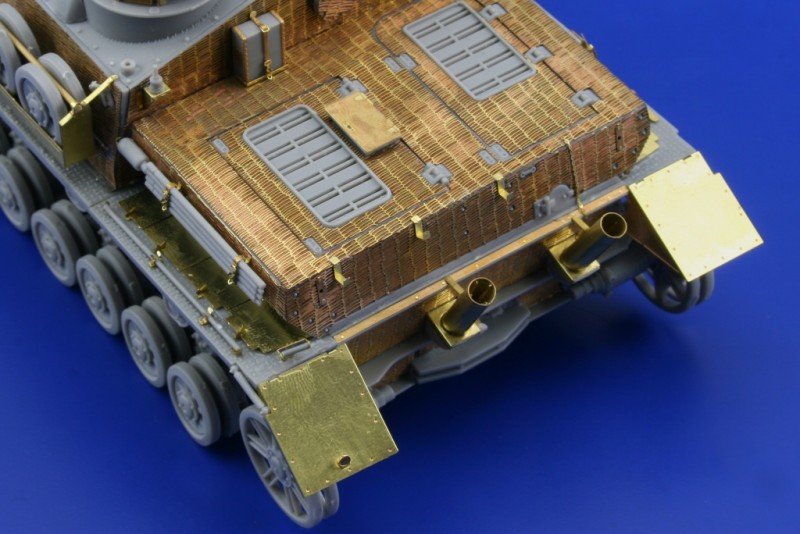 Eduard 35948 Zimmerit StuG. IV Ausf. G fin 1/35 Dragon – immagine 8