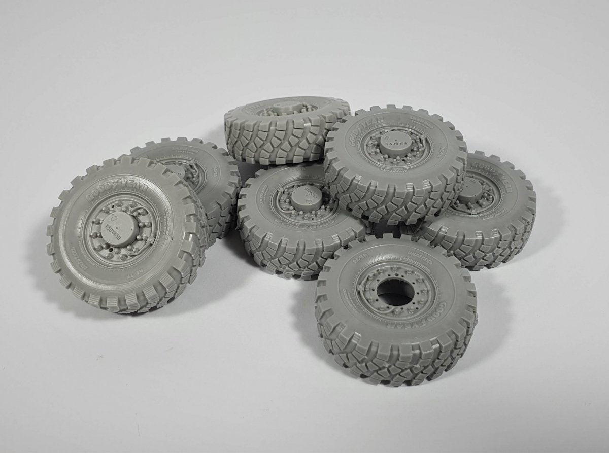 Panzer Art RE35-745 MTVR M24 Roues de route (Goodyear) 1/35