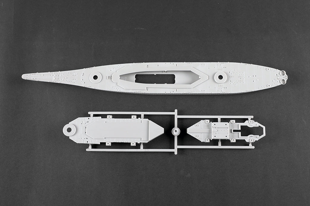 Trumpeter 06749 USS Iowa BB-61 1/700 – immagine 10