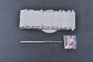 Trumpeter 01551 T-62 russe Mod.1975 (Mod.1962+KTD2) – image 6