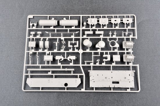 Trumpeter 00922 Allemand Pz.Beob.Selon IV Ausf.J Medium Tank 1/16 – image 20